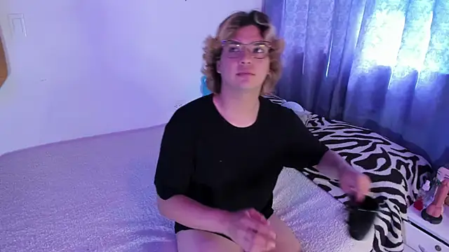 adam angelssss online show from 04/20/26, 02:31