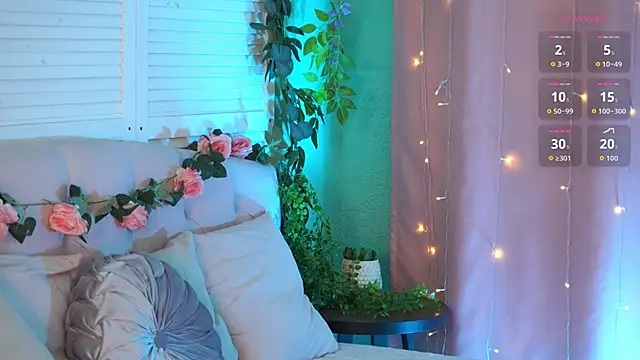 Snapshot of EvaMossi chatting on 09/18/25, 05:42 EvaMossi online show from 09/18/25, 05:42