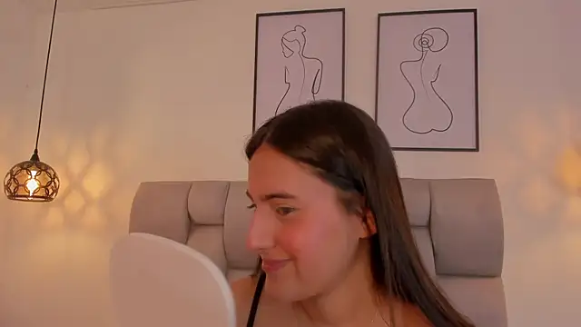 Hanna Evans   online show from 09/24/25, 12:19