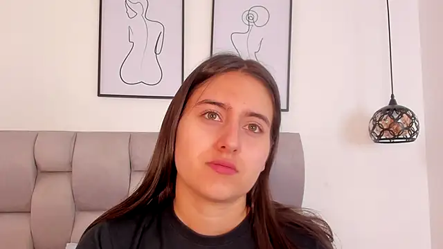 Hanna Evans   online show from 10/14/25, 12:28