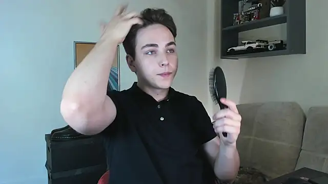 Snapshot of Eric_ether chatting on 10/14/25, 09:15 Eric ether online show from 10/14/25, 09:15