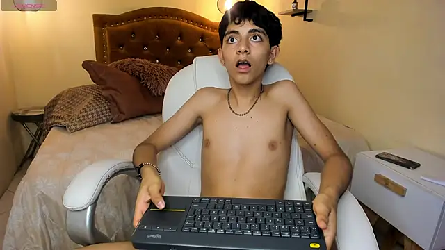 Matty Sparkk online show from 03/21/25, 04:29