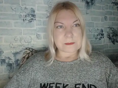 Lillia Ray online show from 11/15/25, 08:44