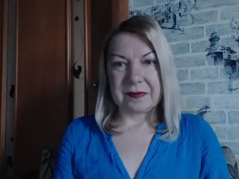 Snapshot of Lillia_Ray chatting on 02/21/26, 06:14 Lillia Ray online show from 02/21/26, 06:14