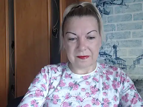 Snapshot of Lillia_Ray chatting on 05/14/26, 07:15 Lillia Ray online show from 05/14/26, 07:15