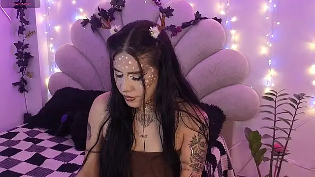 AnfisaLetyagho online show from 12/22/25, 10:40