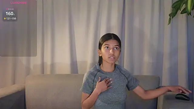 YuliethPetite online show from 01/14/26, 12:55