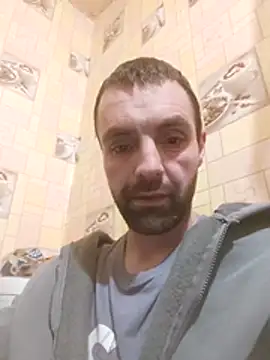 MaksDzubaV online show from 10/25/25, 07:08