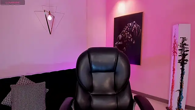 CandaseRussell online show from 09/08/25, 08:08