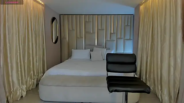 AmaliaCrus online show from 01/09/26, 08:32