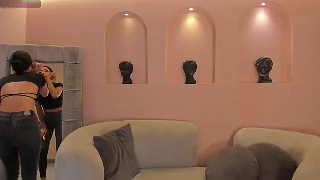 AmaliaCrus online show from 02/28/26, 08:21