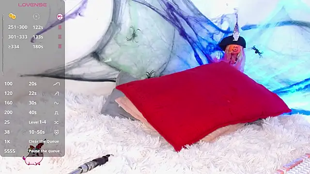 LaurenG7 online show from 10/23/25, 08:29