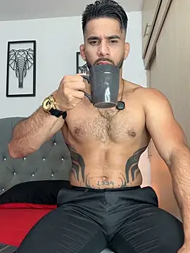 Maximiliano ford online show from 11/08/25, 10:37