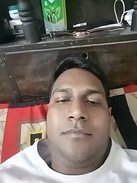 Snapshot of vikesh05 chatting on 11/07/25, 07:25 vikesh05 online show from 11/07/25, 07:25