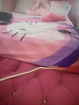 Snapshot of BoobliciousTitty chatting on 11/13/25, 10:25 BoobliciousTitty online show from 11/13/25, 10:25