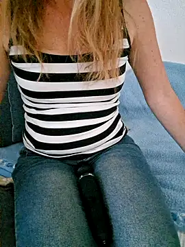 naturliebe online show from 04/22/26, 07:00