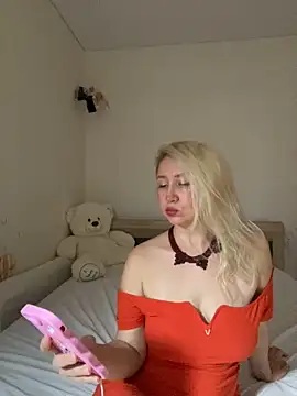 Nikusia online show from 11/23/25, 10:15