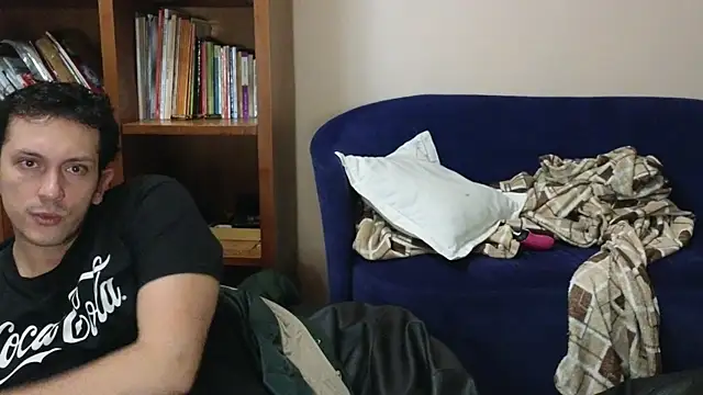 Snapshot of hardaftercum chatting on 10/10/25, 03:16 hardaftercum online show from 10/10/25, 03:16