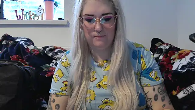 Snapshot of Sizzling_Indie36 chatting on 10/25/25, 03:18 Sizzling Indie36 online show from 10/25/25, 03:18