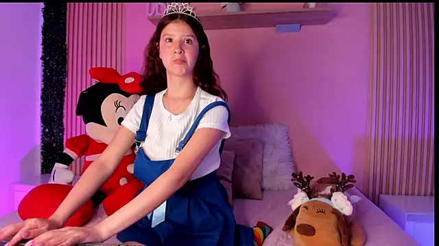 Sophie joyy online show from 11/22/25, 10:20