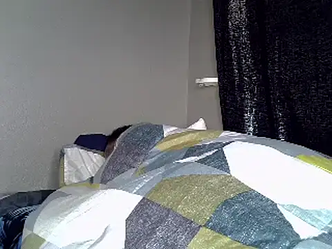 Snapshot of spicybootie chatting on 03/20/25, 05:13 spicybootie online show from 03/20/25, 05:13