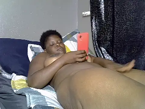 Snapshot of spicybootie chatting on 03/21/25, 11:22 spicybootie online show from 03/21/25, 11:22