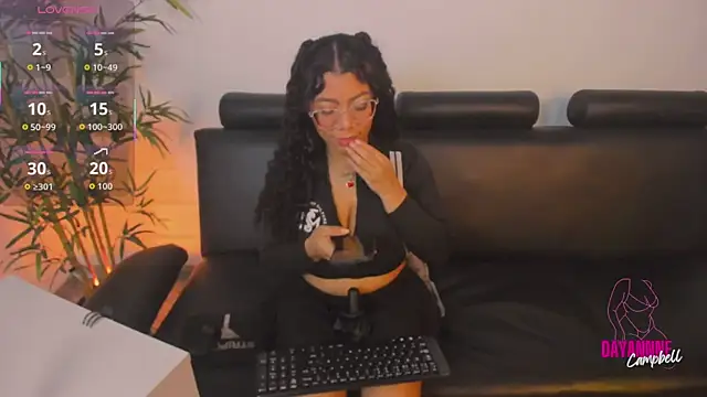 Dayanne campbelll online show from 12/15/25, 12:37