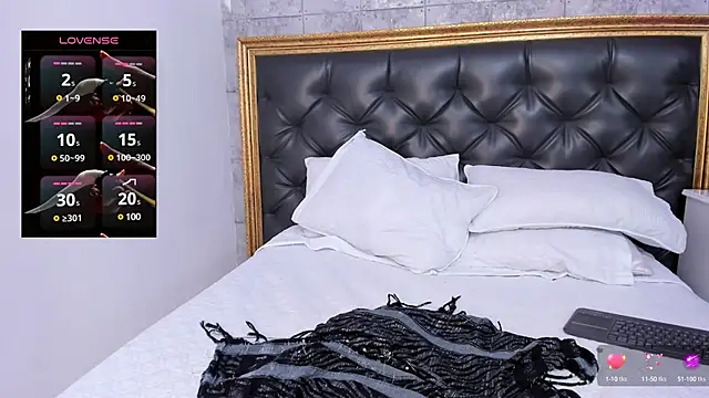 AliceStevens  online show from 03/17/25, 06:53