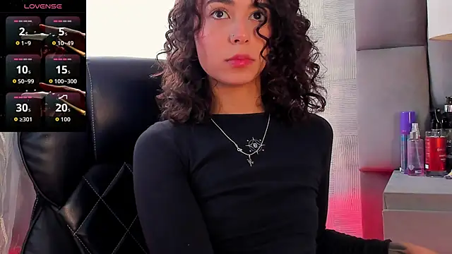 AliceStevens  online show from 11/24/25, 01:22