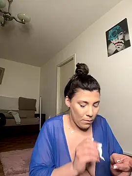 Natasha Cameron22 online show from 11/12/25, 09:25