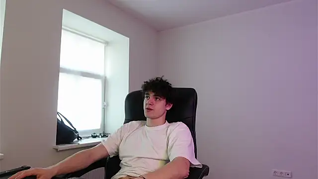 Brad Holloway online show from 03/08/26, 02:32