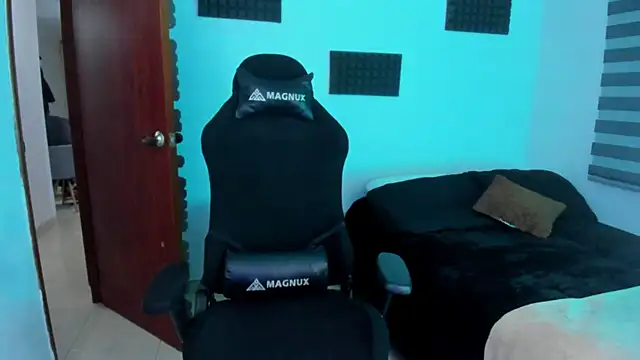 hannarusso online show from 04/05/26, 12:08