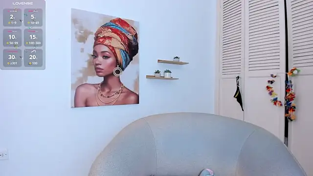 Layla arabelle online show from 11/13/25, 07:57