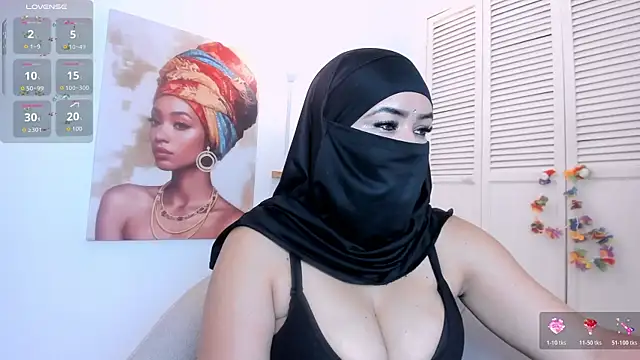 Layla arabelle online show from 11/28/25, 08:33