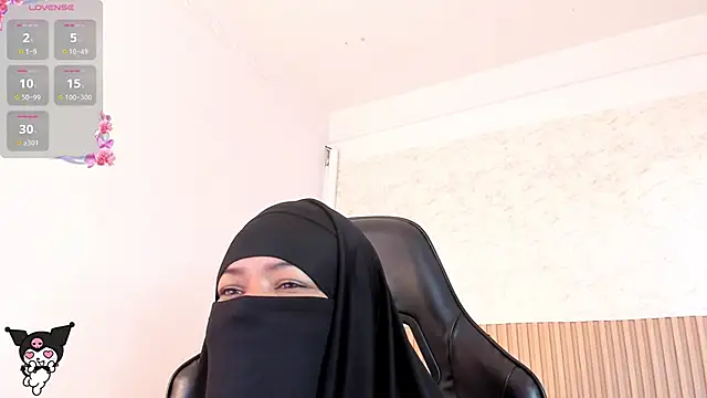 Layla arabelle online show from 06/02/26, 08:11