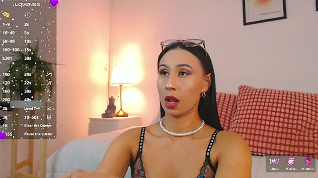 Valen ross  online show from 09/12/25, 01:17