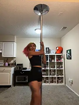 Snapshot of Harley_cams chatting on 09/18/25, 03:52 Harley cams online show from 09/18/25, 03:52