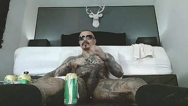 danilog515 online show from 04/19/26, 06:24