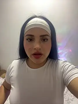 pareja curiosa19 online show from 04/09/26, 01:27