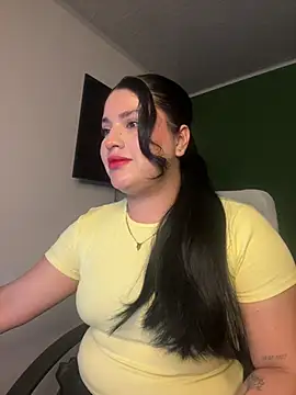 Snapshot of pareja_curiosa19 chatting on 06/10/26, 02:12 pareja curiosa19 online show from 06/10/26, 02:12