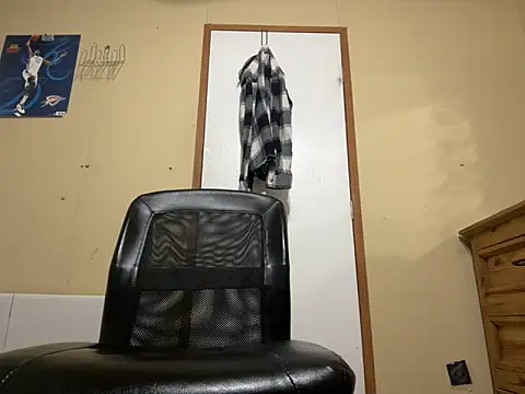 bwcizThrobbing online show from 09/21/25, 11:12