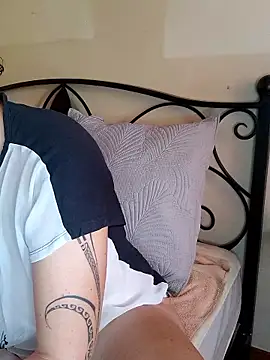 emiliemilf online show from 01/15/26, 07:17