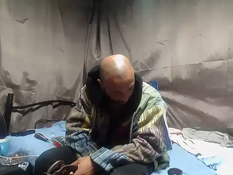 Berrylick online show from 04/21/26, 05:47