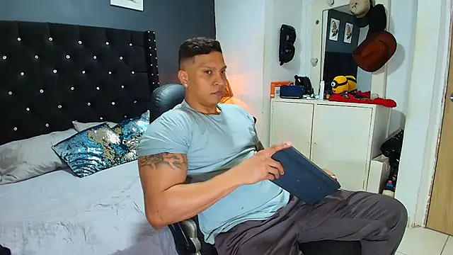 ethan dalton  online show from 03/19/26, 02:59