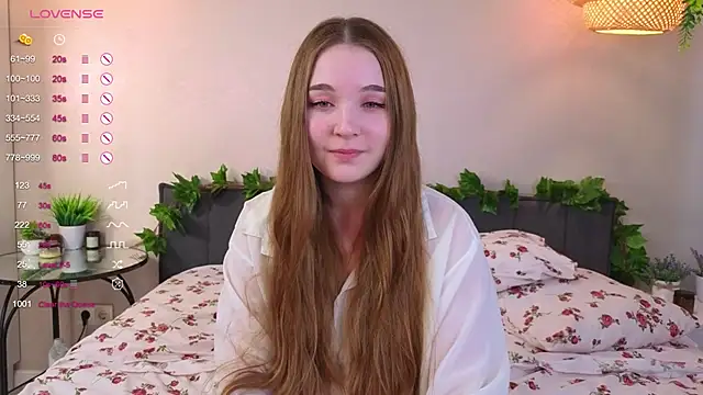 Snapshot of ConstanceHelms chatting on 09/30/25, 05:12 ConstanceHelms online show from 09/30/25, 05:12