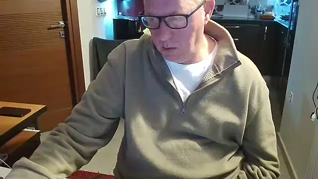 JamesBauer online show from 02/04/26, 04:29