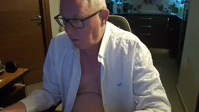 JamesBauer online show from 02/27/26, 04:01