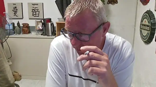 JamesBauer online show from 04/21/26, 04:30