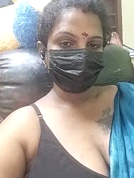 poojaa-rani online show from 02/27/26, 05:24