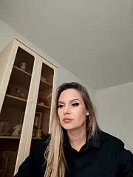 ANA STA S  online show from 04/23/26, 01:13